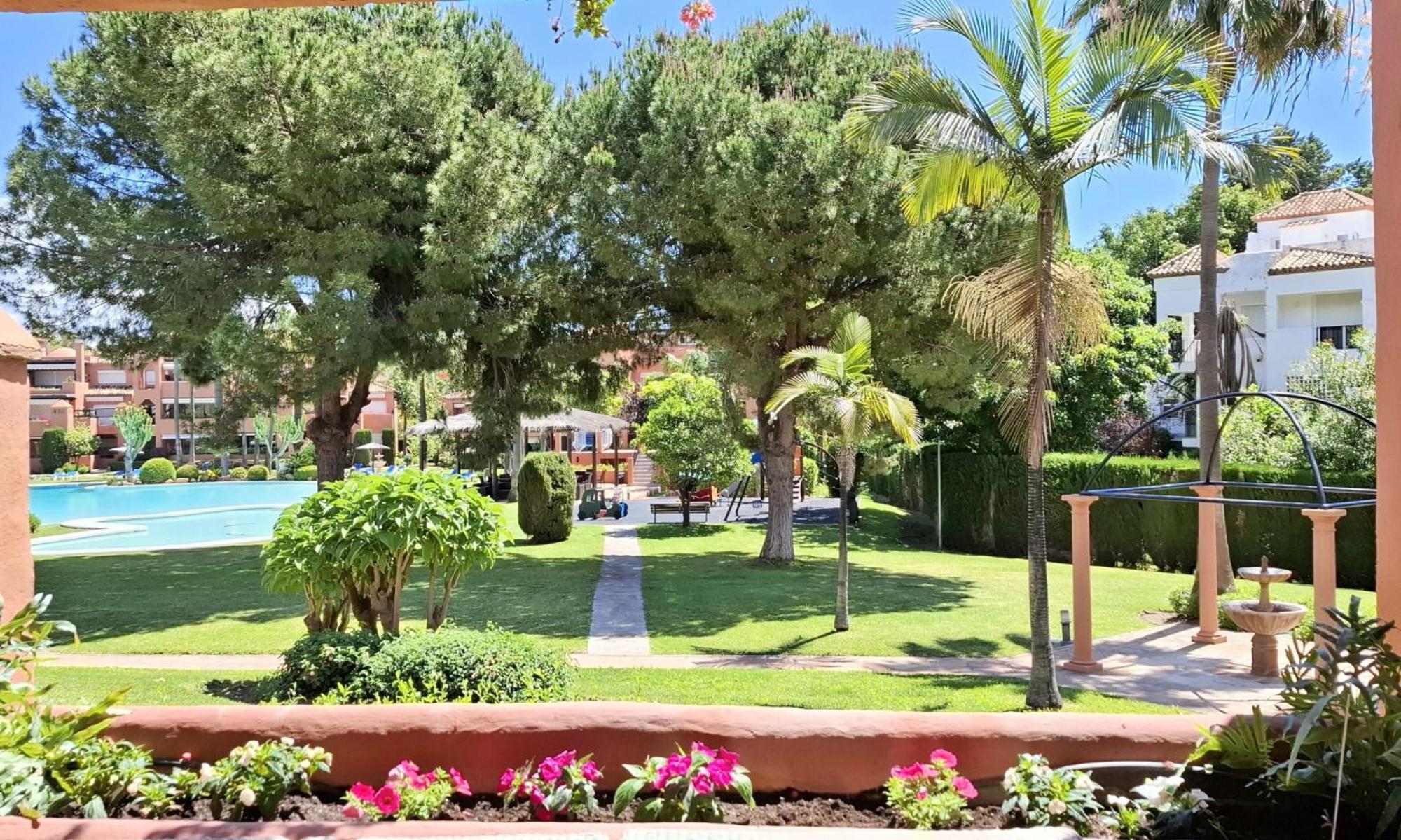 Alhambra Del Golf - Guadalmina Daire Estepona Dış mekan fotoğraf